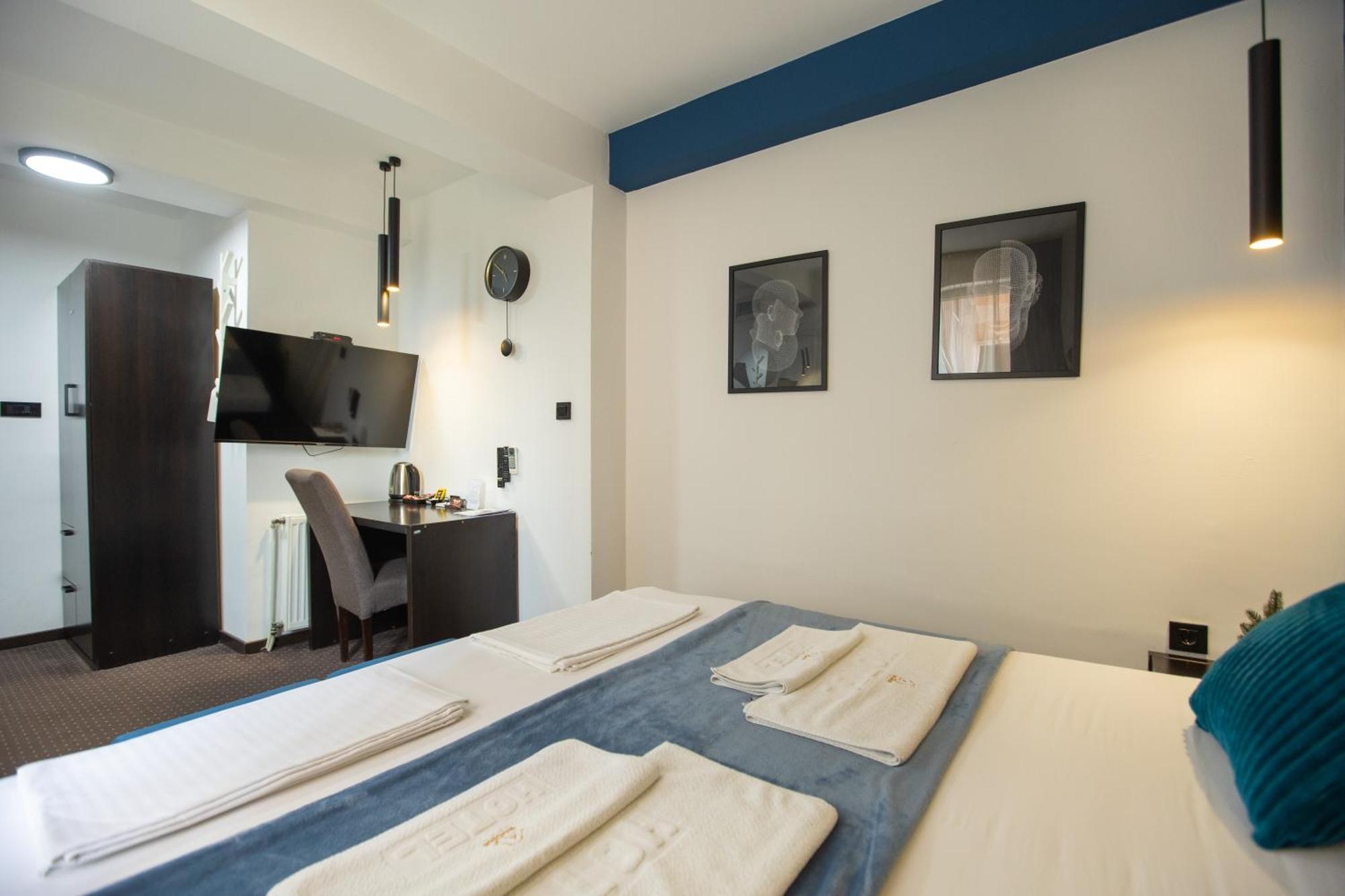 4 Rooms Apartments Ниш Екстер'єр фото